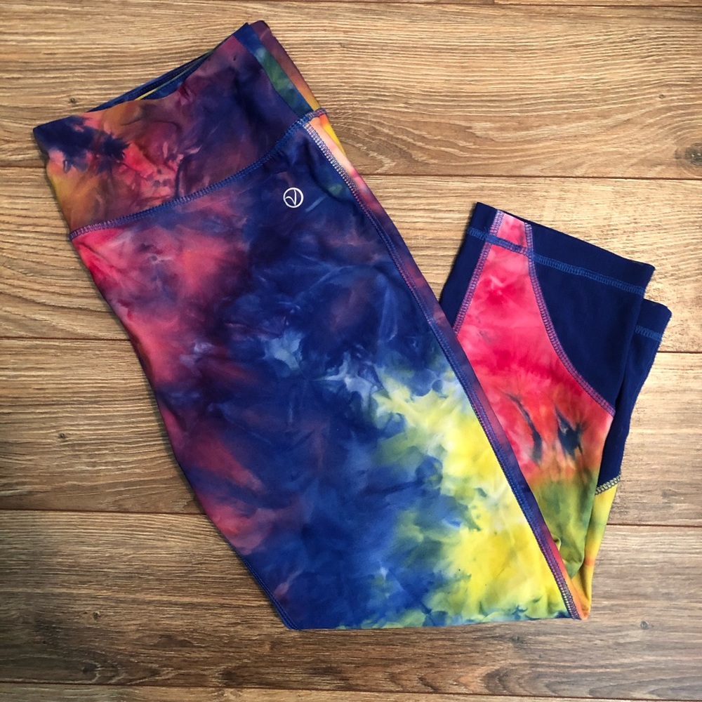 Vogo Athletica Capri Tie Dye Leggings Large